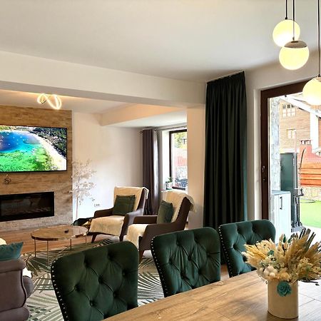 Holiday Home In Sinaia Extérieur photo
